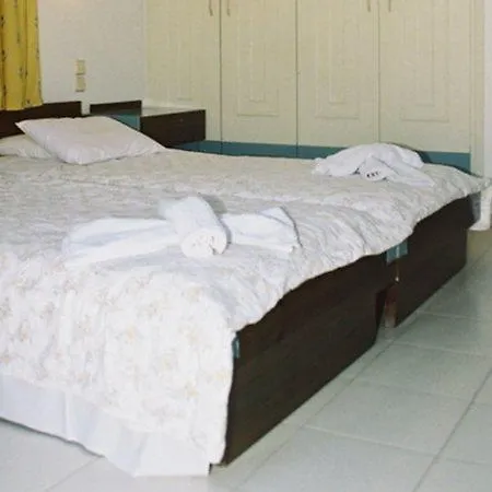 Aparthotel Skala Agia Marina